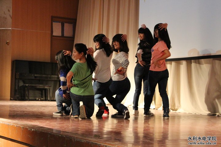 “51视频
第三届弘禹文化季”开幕式